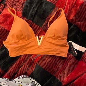 NWT bathing suit top